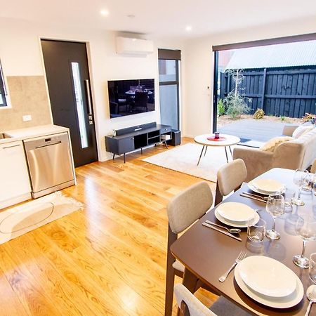 2 Bed Paradise Near Hagley Park Apartment Christchurch Exterior photo