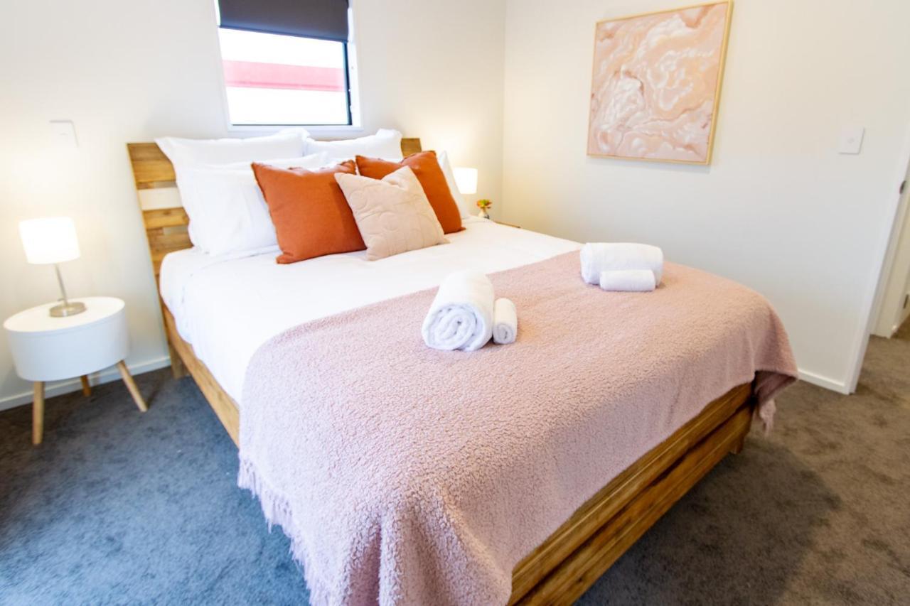 2 Bed Paradise Near Hagley Park Apartment Christchurch Exterior photo